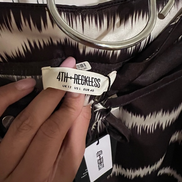 🎁4th & Reckless Satin Print Pants - Picture 4 of 10